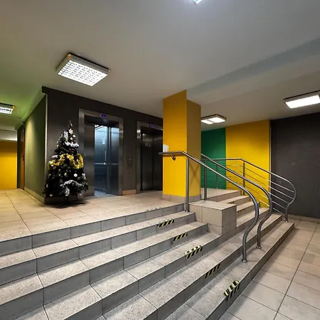 Korfantego 18th Floor Skyline View By Bookinghost *