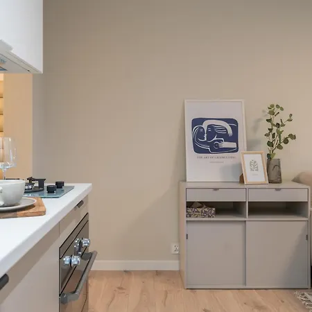 Korfantego 18th Floor Skyline View By Bookinghost Apartament *