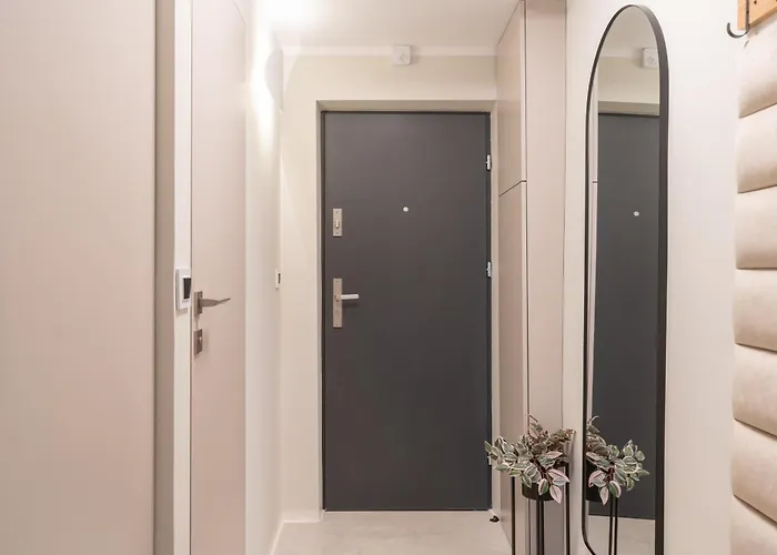 Korfantego 18th Floor Skyline View By Bookinghost 公寓 *