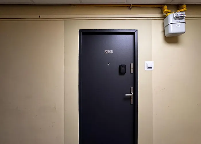 Korfantego 18th Floor Skyline View By Bookinghost